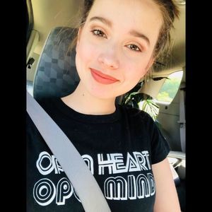 Meet your Posher, Willow